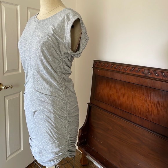 Splendid Rouched Dress - Picture 4 of 7